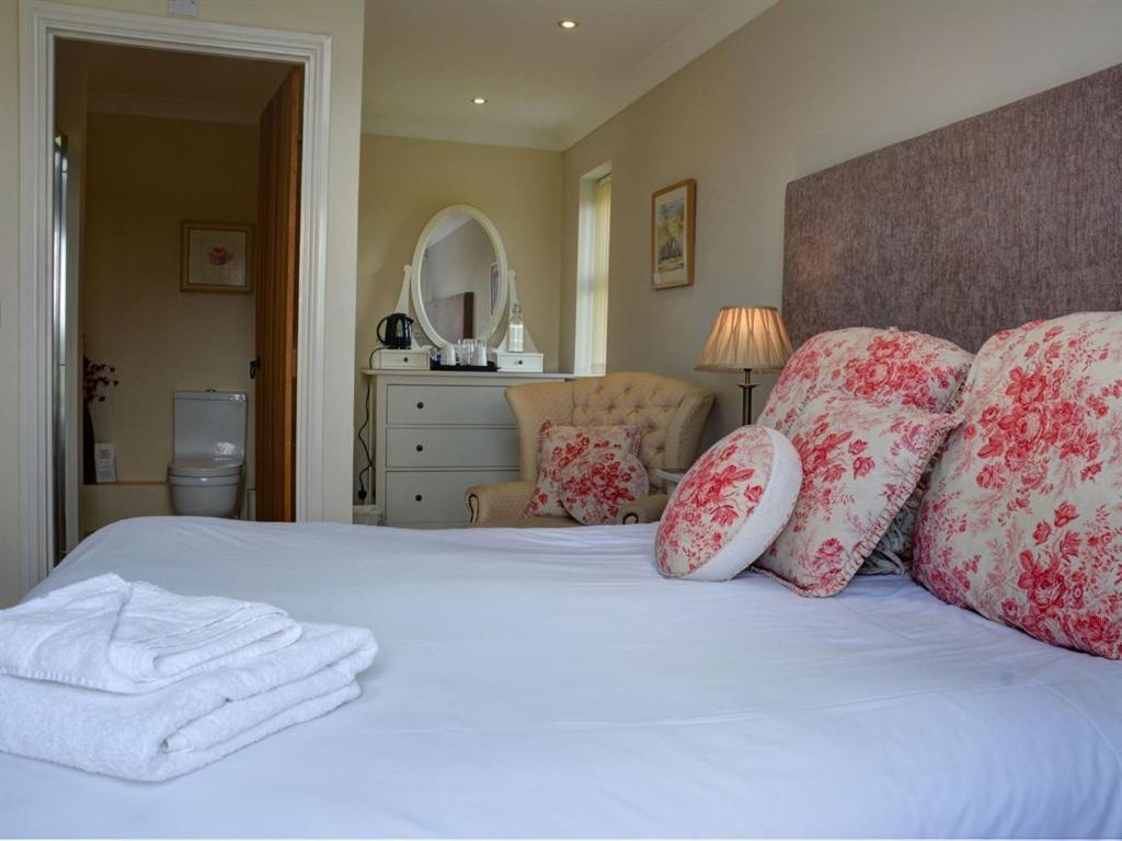 The White Horse View B&B Shrivenham Dış mekan fotoğraf